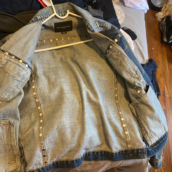 Jean Jacket - Picture 4 of 5